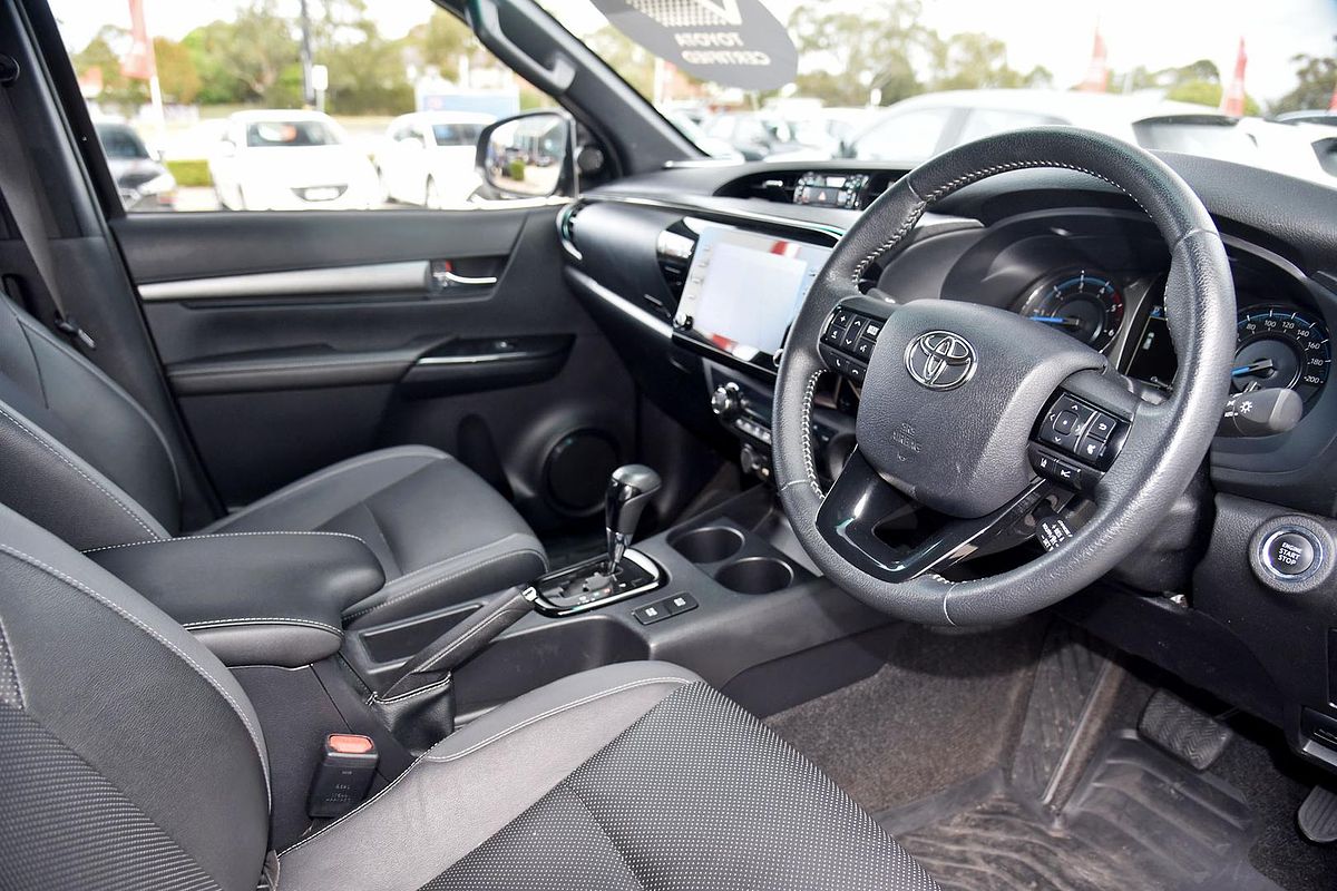 2021 Toyota Hilux Rugged X GUN126R 4X4