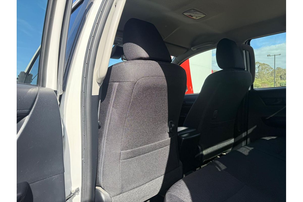 2020 Toyota Hilux SR GUN126R 4X4