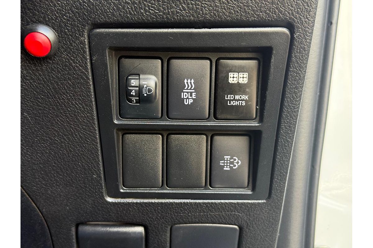 2020 Toyota Hilux SR GUN126R 4X4