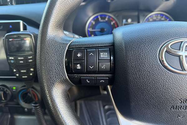 2020 Toyota Hilux SR GUN126R 4X4