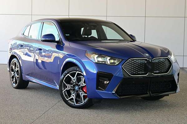 2024 BMW iX2 eDrive20 M Sport U10