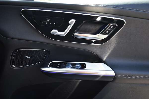 2024 Mercedes-Benz GLC-Class GLC300 X254