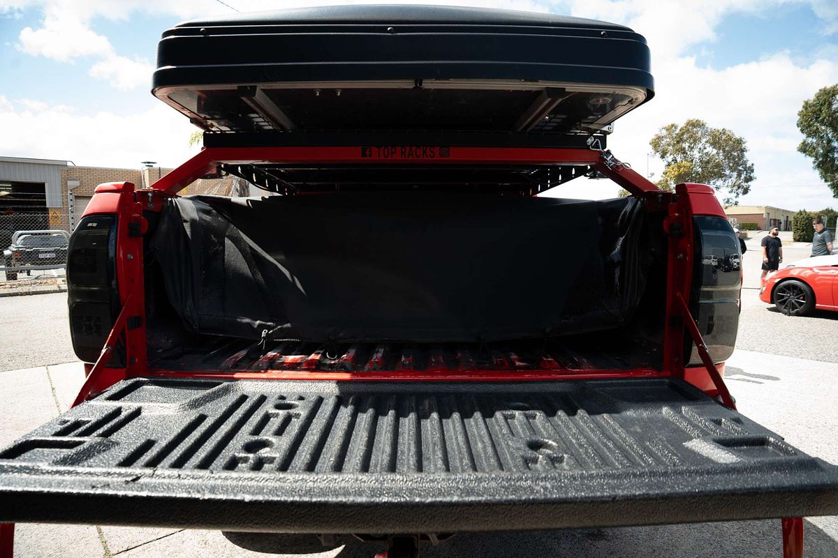 2017 Toyota Hilux SR GUN126R 4X4