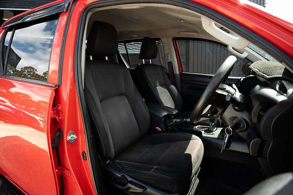 2017 Toyota Hilux SR GUN126R 4X4