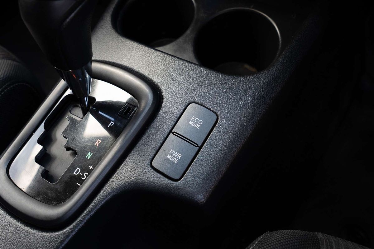 2017 Toyota Hilux SR GUN126R 4X4