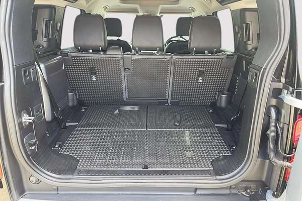 2020 Land Rover Defender 110 D240 First Edition L663