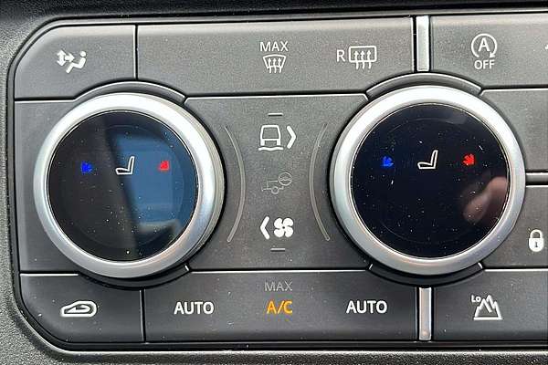 2020 Land Rover Defender 110 D240 First Edition L663