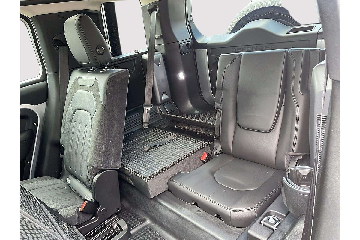 2020 Land Rover Defender 110 D240 First Edition L663