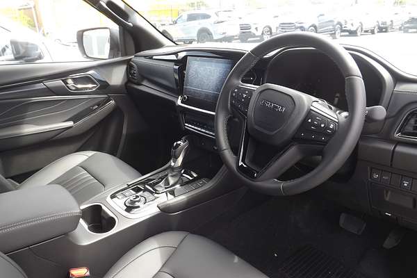 2025 Isuzu MU-X LS-T