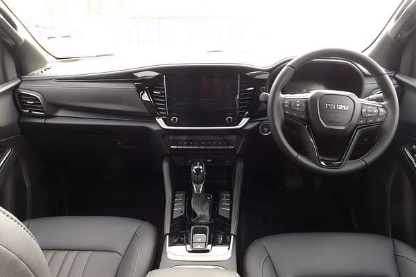 2025 Isuzu MU-X LS-T