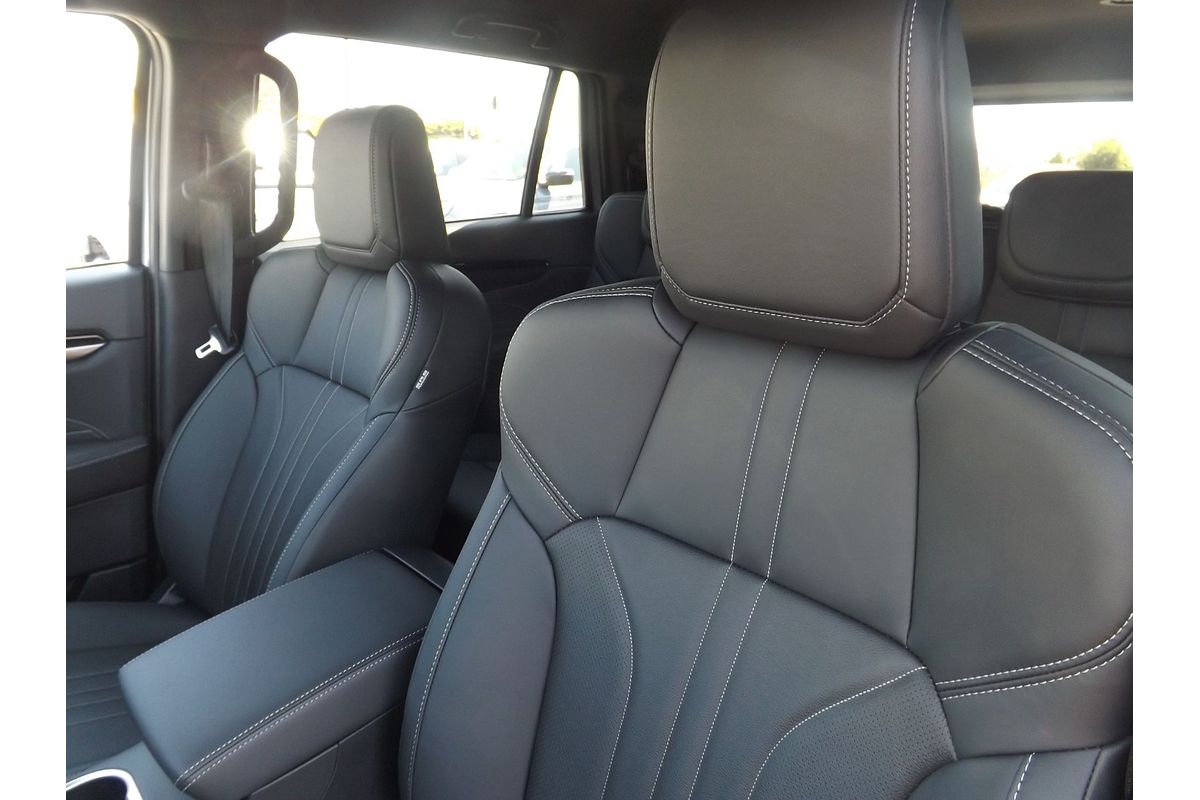 2025 Isuzu MU-X LS-T