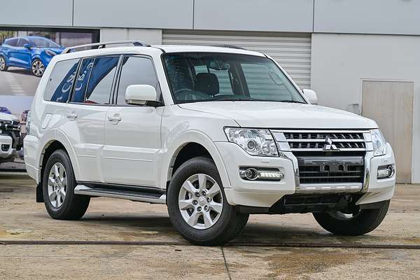 2021 Mitsubishi Pajero GLX NX