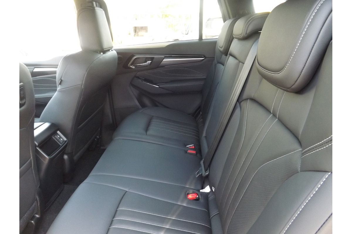 2025 Isuzu MU-X LS-T