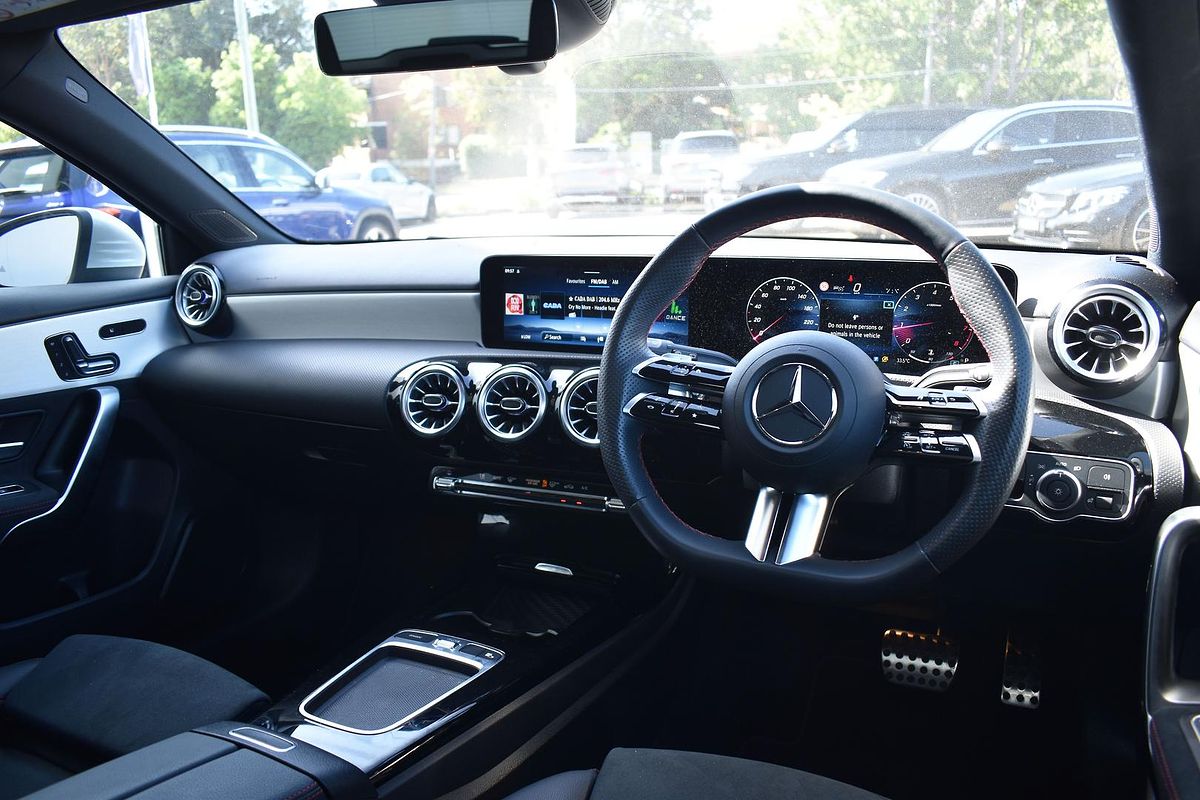 2025 Mercedes-Benz A-Class A200 W177