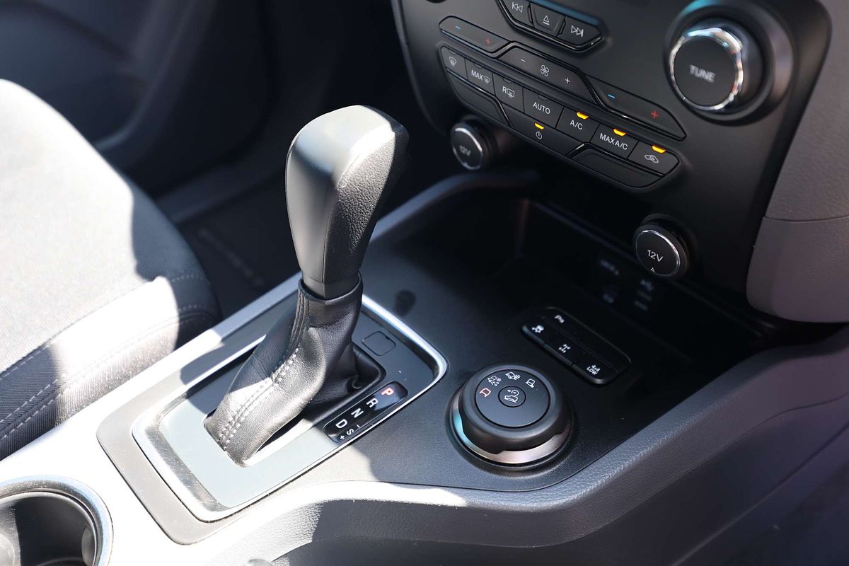 2015 Ford Everest Trend UA 3.2L