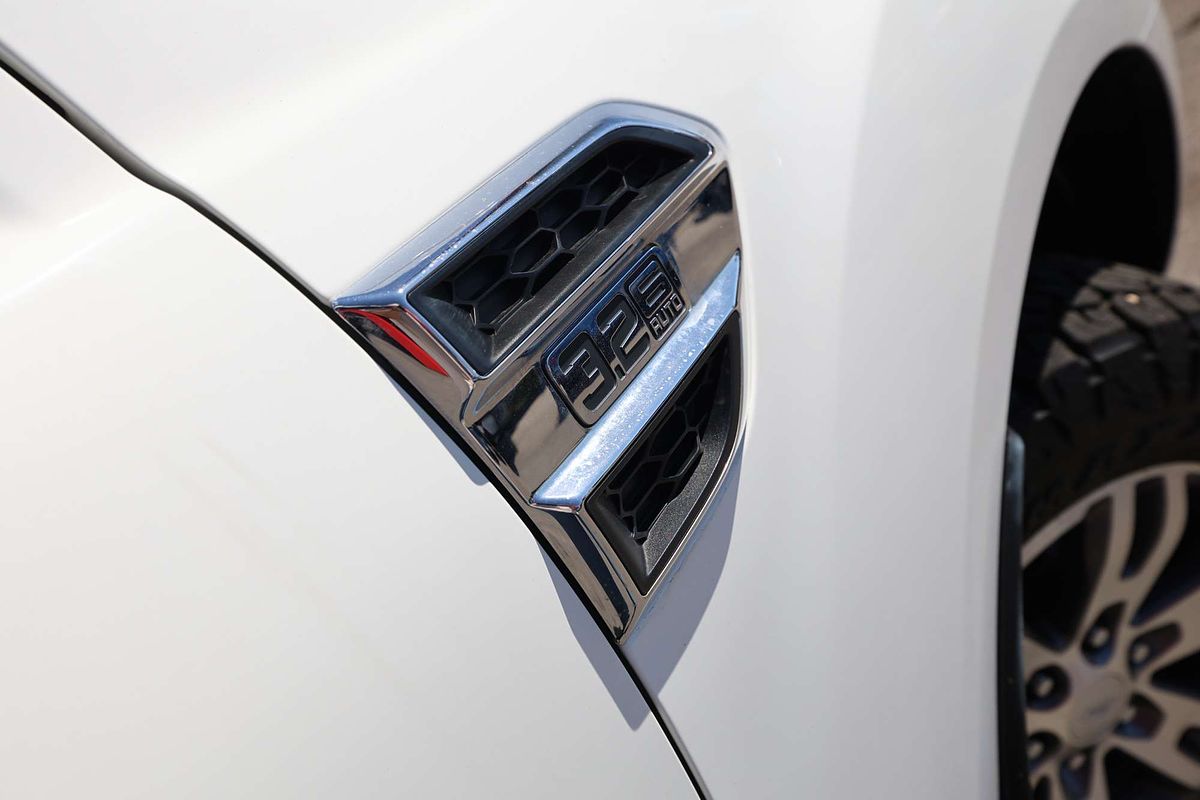 2015 Ford Everest Trend UA 3.2L