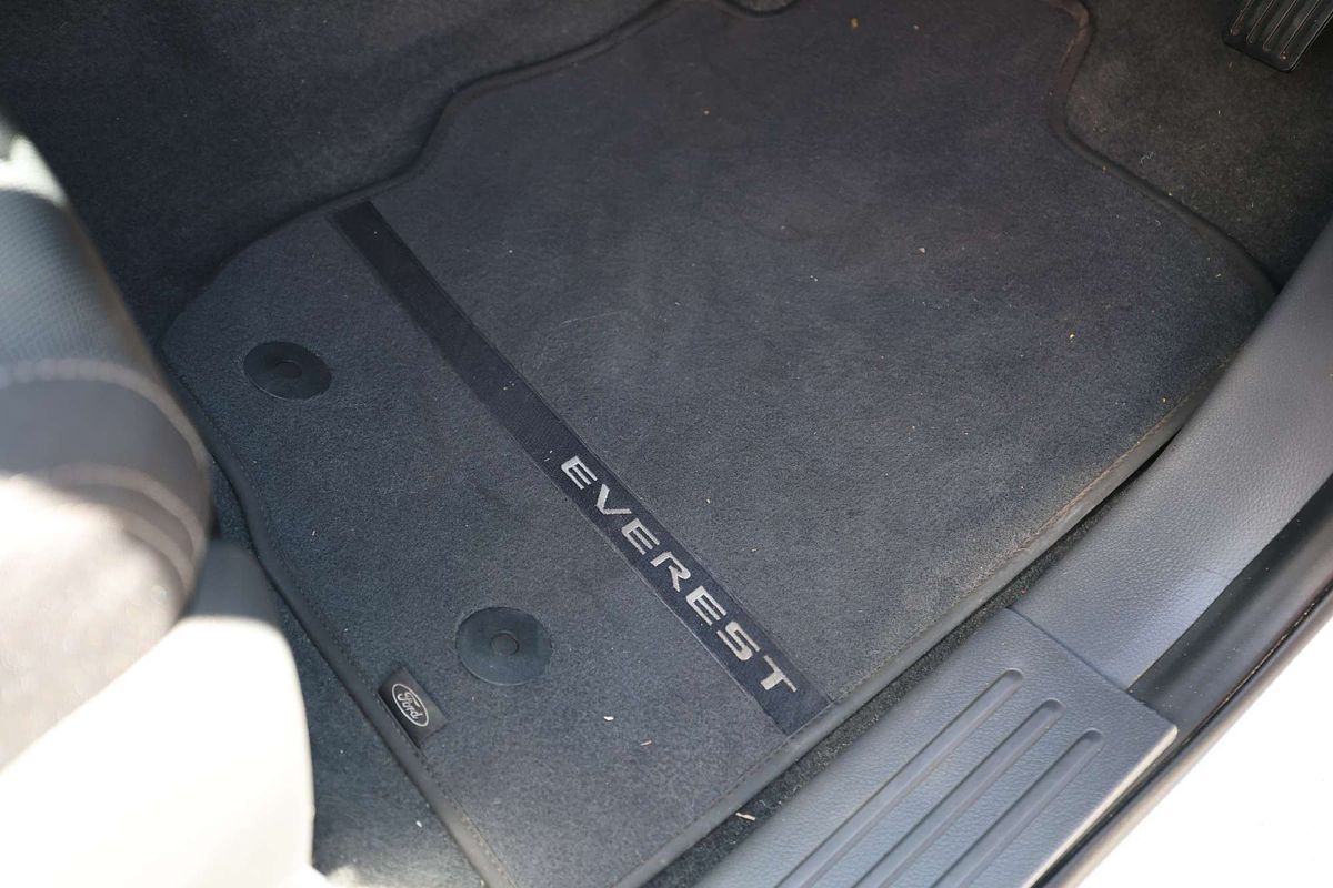 2015 Ford Everest Trend UA 3.2L