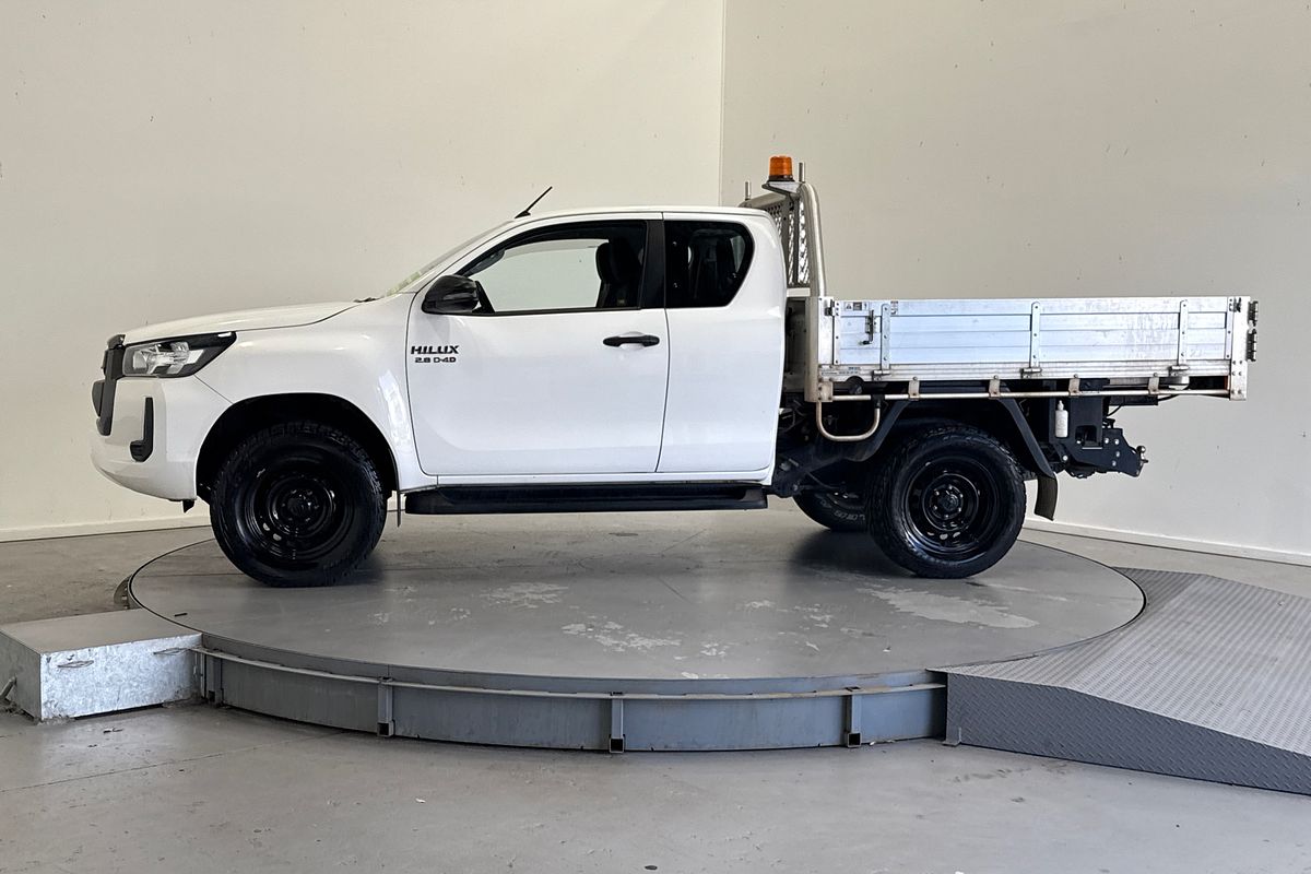2021 Toyota Hilux SR GUN126R 4X4