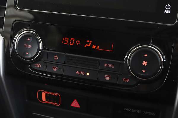 2021 Mitsubishi Triton GSR MR 4X4