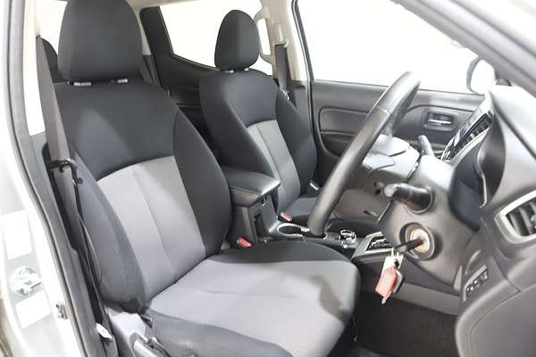 2021 Mitsubishi Triton GSR MR 4X4