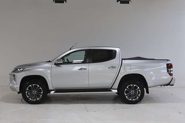 2021 Mitsubishi Triton GSR MR 4X4