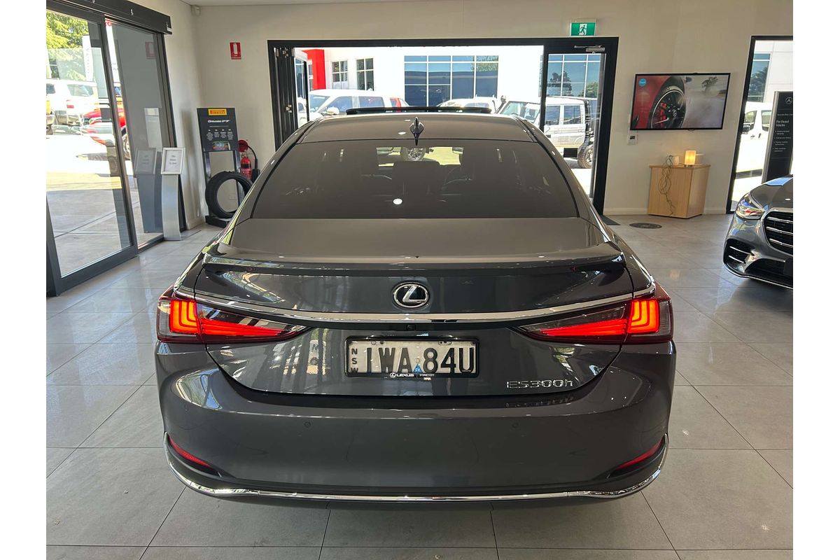 2024 Lexus ES ES300h Luxury AXZH10R