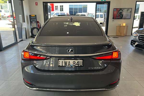 2024 Lexus ES ES300h Luxury AXZH10R