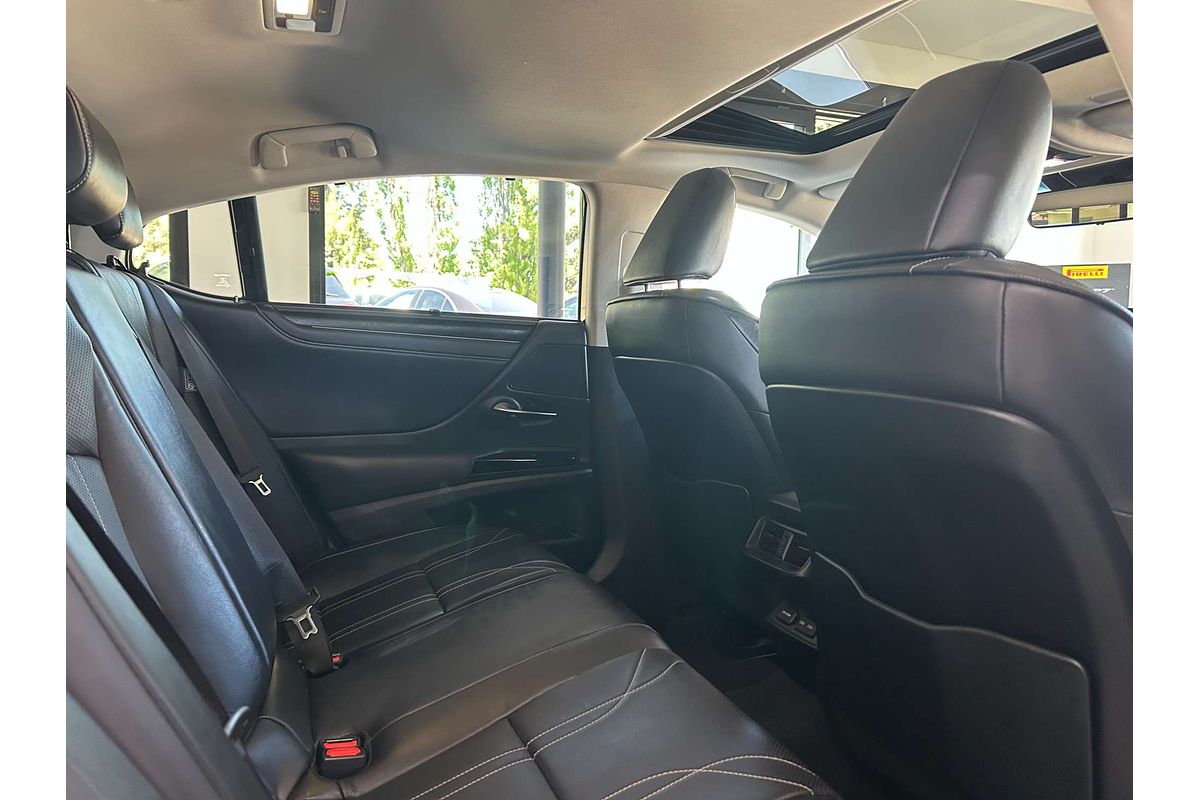 2024 Lexus ES ES300h Luxury AXZH10R
