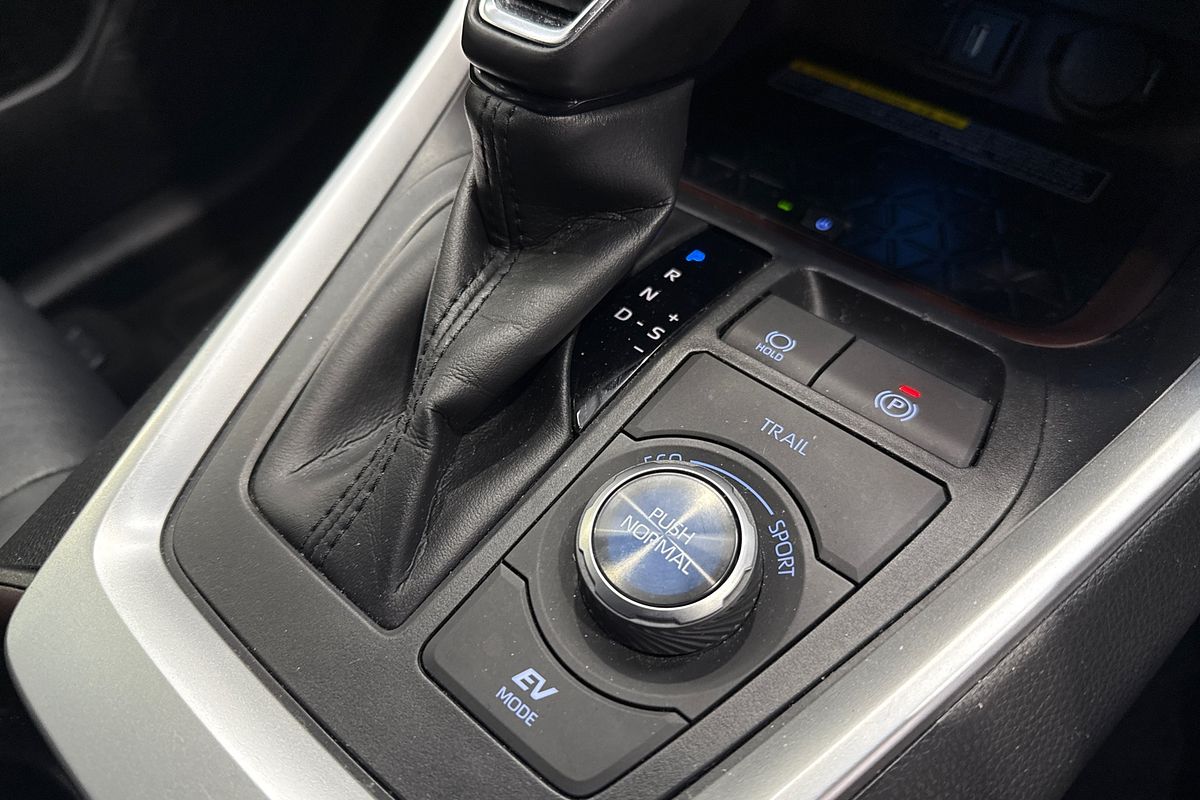 2021 Toyota RAV4 Cruiser AXAH54R