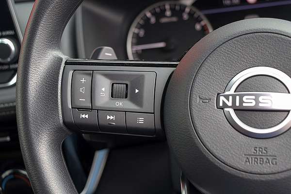 2025 Nissan X-TRAIL ST T33