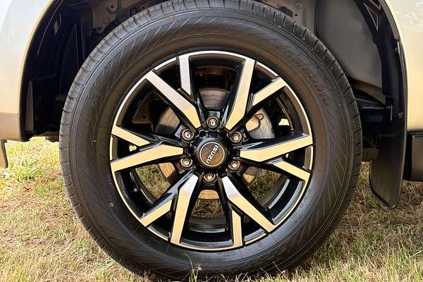 2020 Isuzu MU-X LS-T