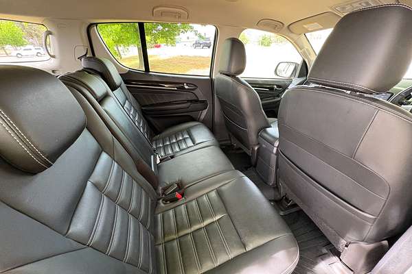 2020 Isuzu MU-X LS-T