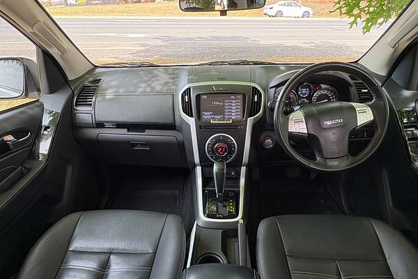 2020 Isuzu MU-X LS-T