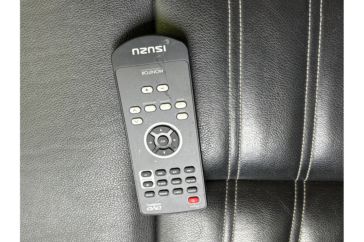 2020 Isuzu MU-X LS-T