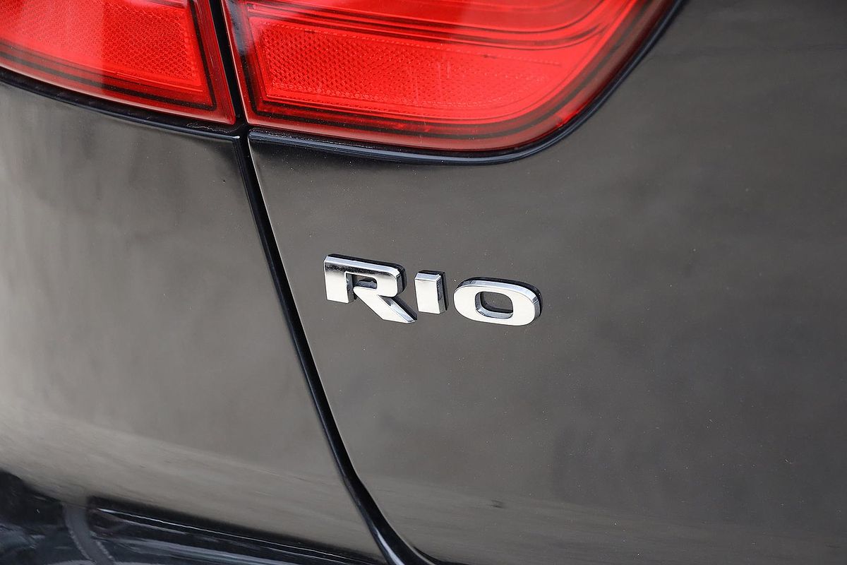 2013 Kia Rio S UB