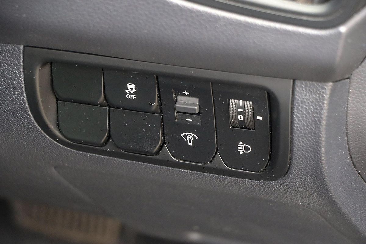 2013 Kia Rio S UB