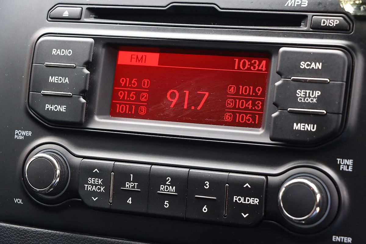 2013 Kia Rio S UB