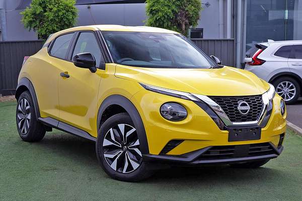 2024 Nissan JUKE ST F16