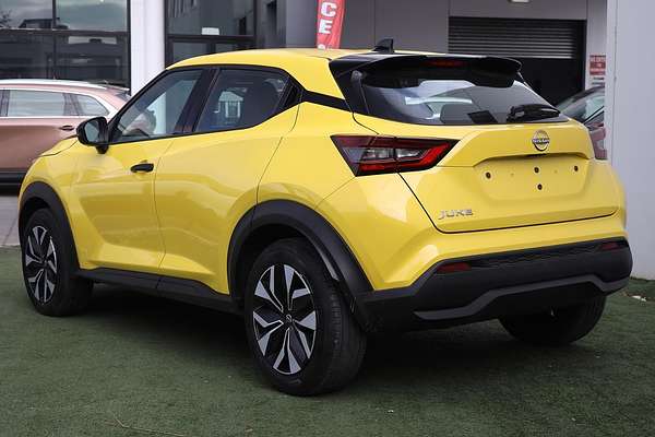 2024 Nissan JUKE ST F16