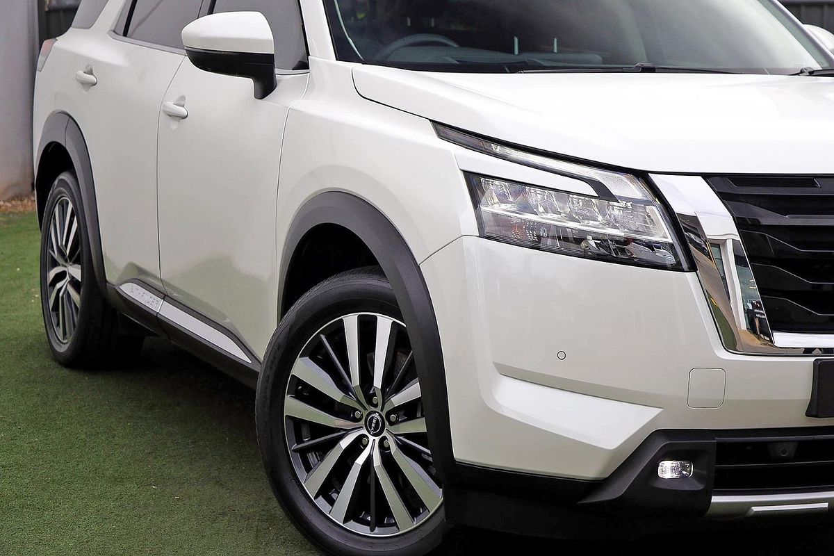 2022 Nissan Pathfinder Ti-L R53