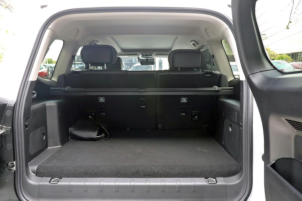 2025 GWM Tank 500 Ultra Hi4-T PHEV P03