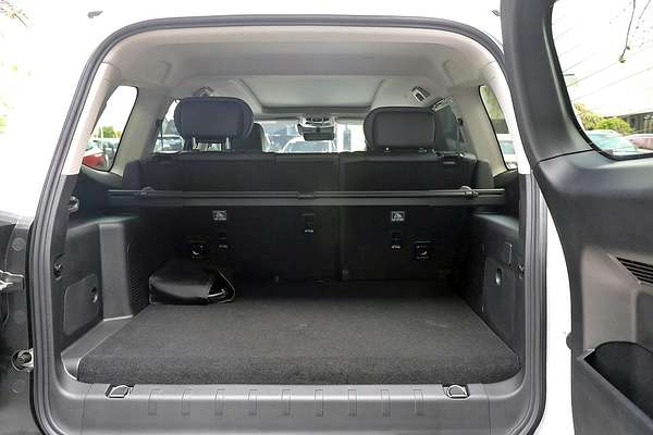 2025 GWM Tank 500 Ultra Hi4-T PHEV P03