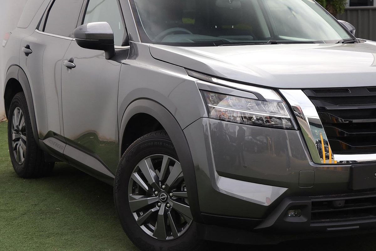 2024 Nissan Pathfinder ST-L R53