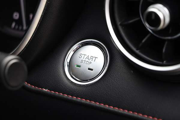 2020 MG HS Excite SAS23