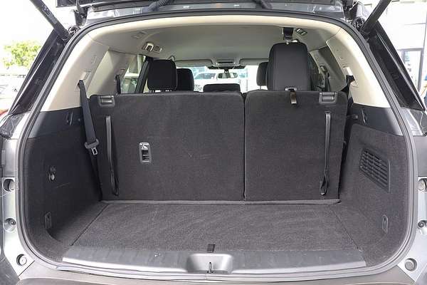 2024 Nissan Pathfinder ST-L R53