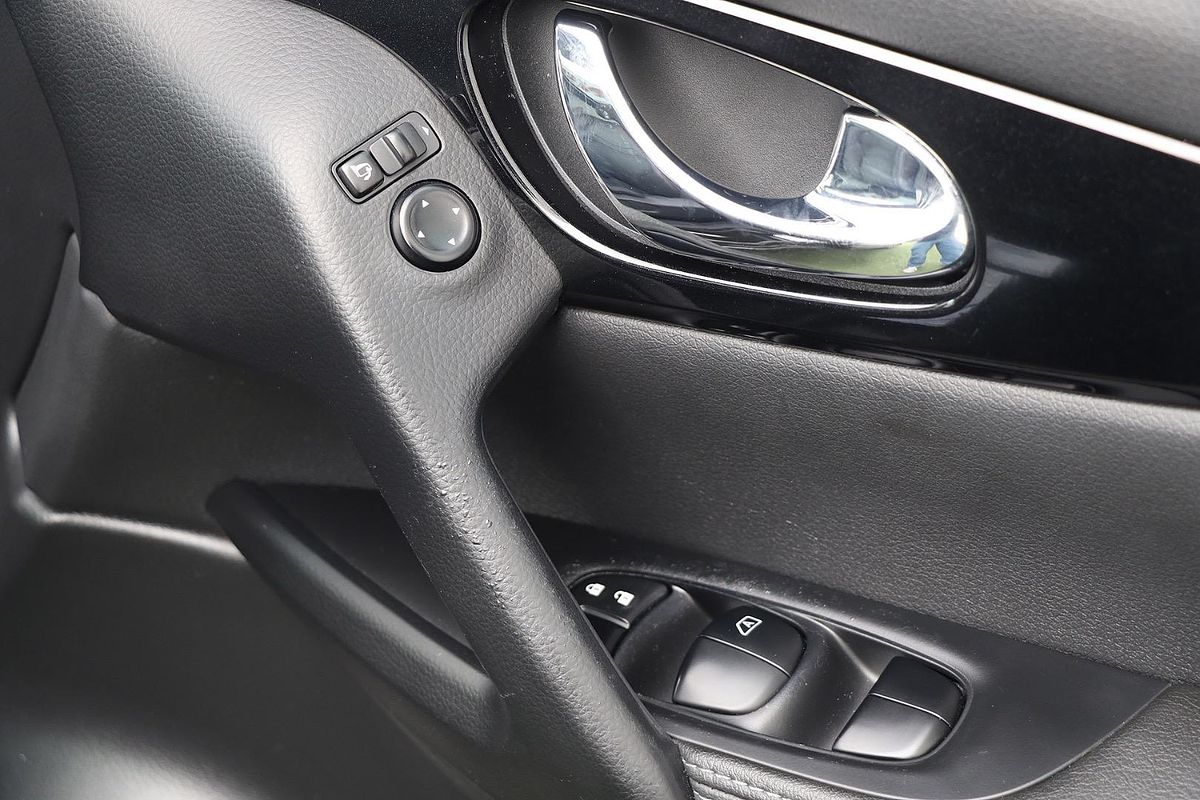 2016 Nissan QASHQAI Ti J11