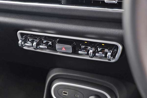 2025 GWM Ora Lux ES11