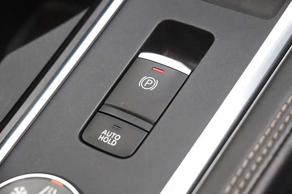 2022 Nissan Pathfinder Ti-L R53