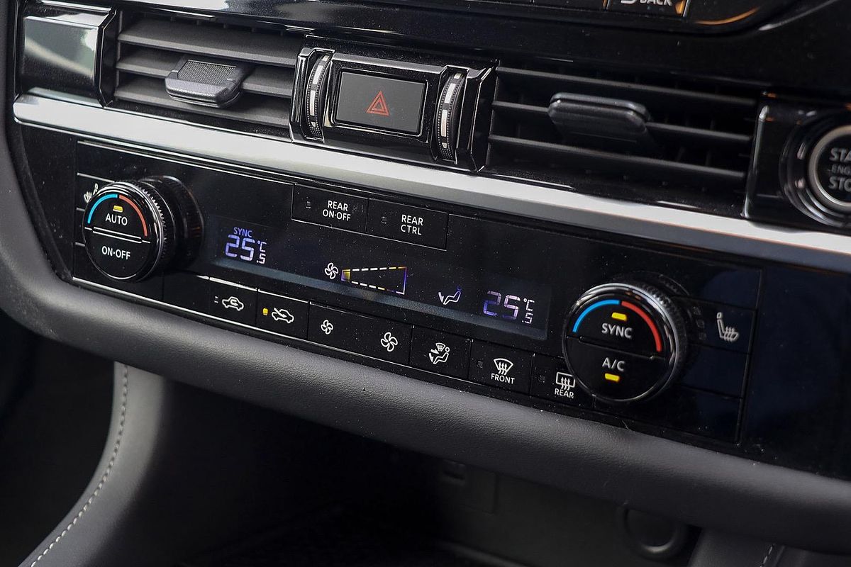 2024 Nissan Pathfinder ST-L R53