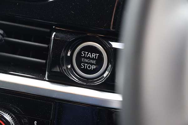 2024 Nissan Pathfinder ST-L R53